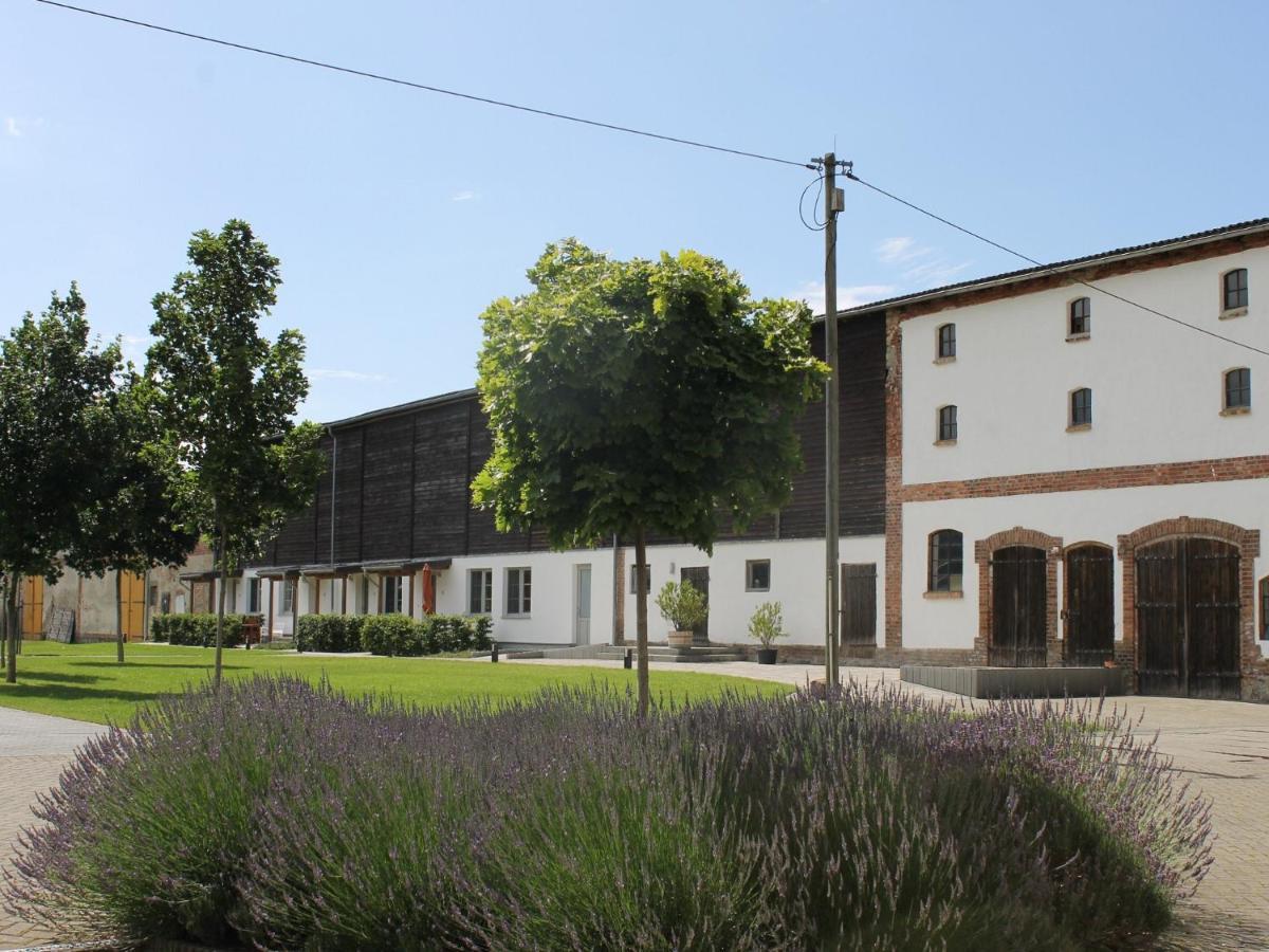 Gutshof Marienthal Apartment Viereck Екстериор снимка