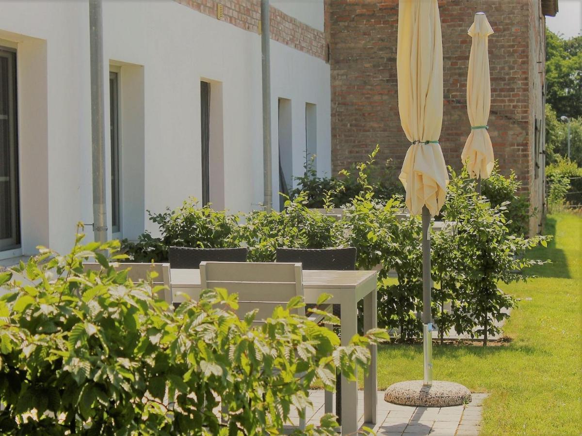 Gutshof Marienthal Apartment Viereck Екстериор снимка