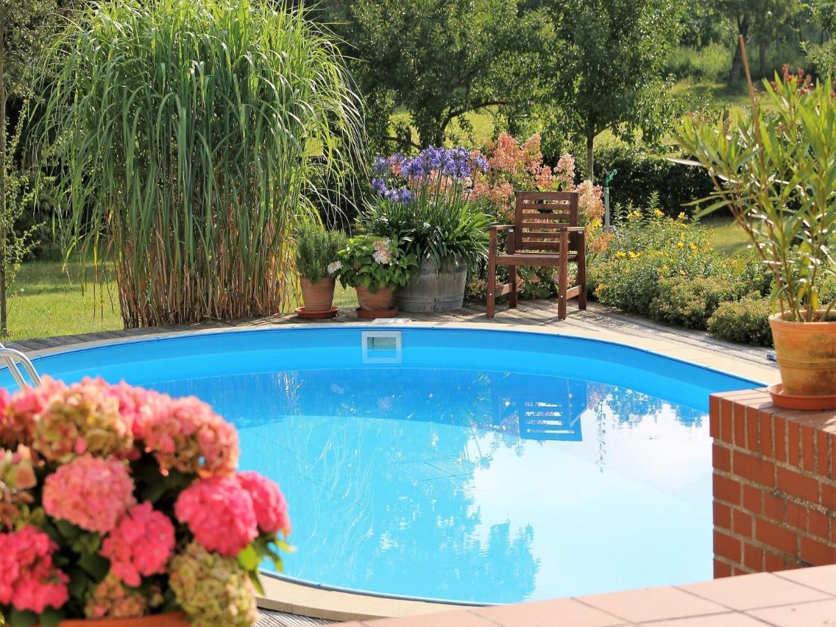 Gutshof Marienthal Apartment Viereck Екстериор снимка