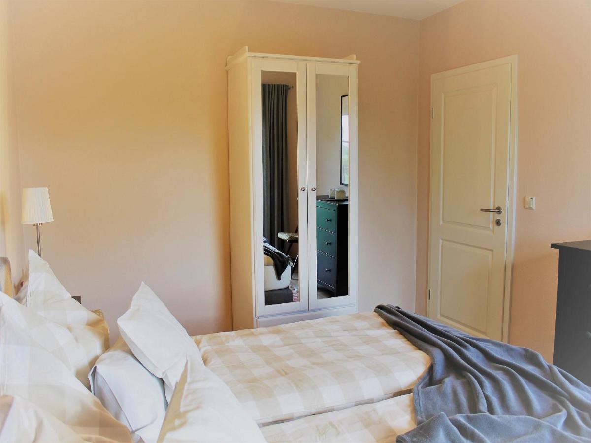 Gutshof Marienthal Apartment Viereck Екстериор снимка